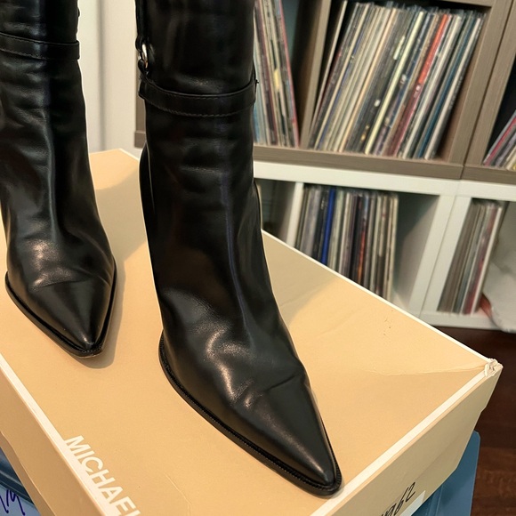 Michael Kors stiletto riding boots - Picture 7 of 9